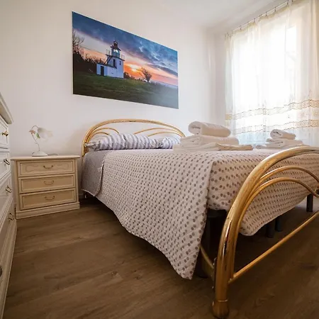 Bnbina: Nel Cuore Di Apartment Lavagna